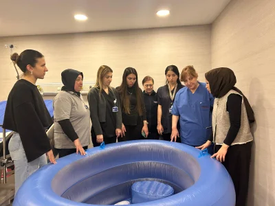 Medivia Hospital’da Suda Doğum Havuzu Kullanıcı Eğitimi gerçekleşti.