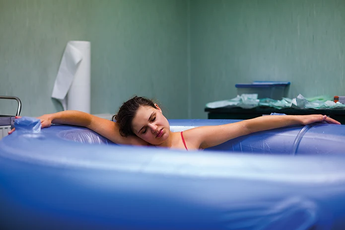 how is water birth performed